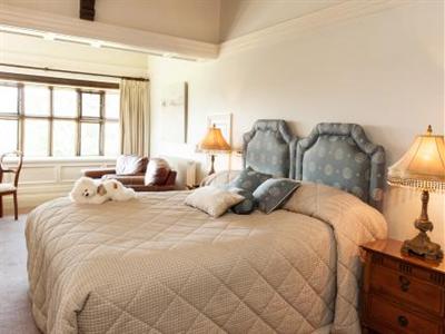фото отеля Hillbark Hotel Wirral
