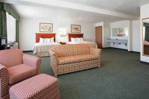 фото отеля Holiday Inn Sidney (I-80 & Highway 385)