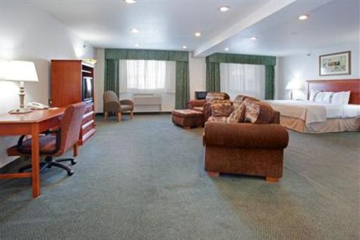 фото отеля Holiday Inn Sidney (I-80 & Highway 385)