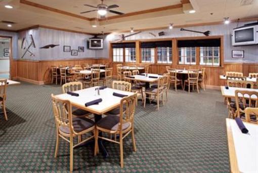 фото отеля Holiday Inn Sidney (I-80 & Highway 385)