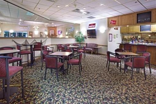фото отеля Holiday Inn Sidney (I-80 & Highway 385)