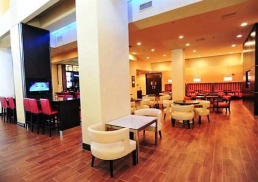 фото отеля Mobile Marriott