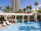 фото отеля Crowne Plaza Hotel Surfers Paradise Gold Coast