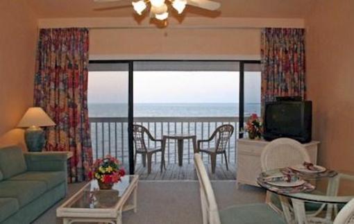 фото отеля Cedar Cove Beach & Yacht Club