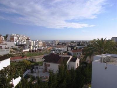 фото отеля Hostal Dianes Nerja