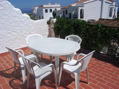 фото отеля Hostal Dianes Nerja