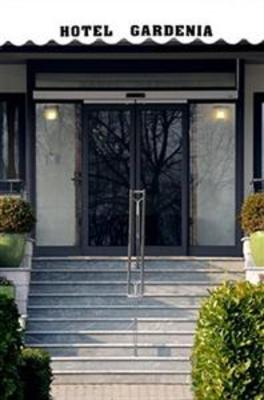 фото отеля Hotel Gardenia Romano Canavese