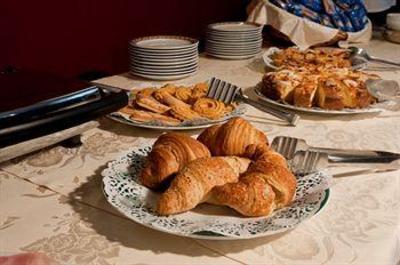 фото отеля Hotel Gardenia Romano Canavese