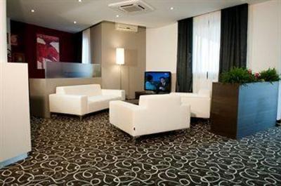 фото отеля Hotel Gardenia Romano Canavese