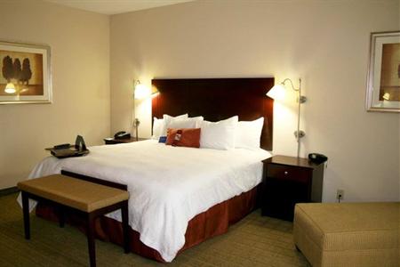 фото отеля Hampton Inn & Suites Waxahachie