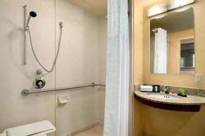 фото отеля Embassy Suites Huntsville