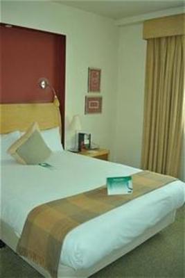 фото отеля Holiday Inn London-Heathrow Ariel