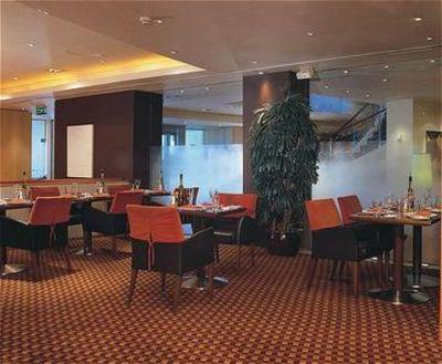 фото отеля Holiday Inn London-Heathrow Ariel