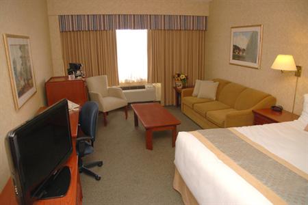 фото отеля BEST WESTERN Voyageur Place Hotel
