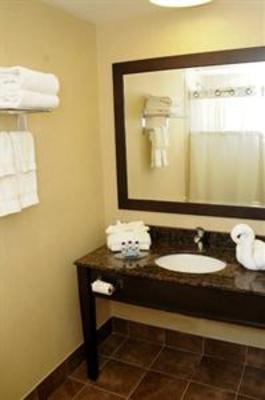 фото отеля BEST WESTERN Voyageur Place Hotel