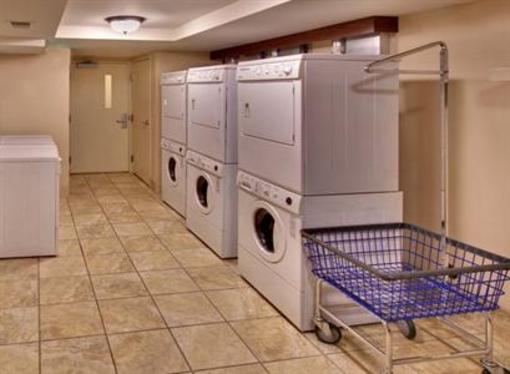 фото отеля Staybridge Suites Davenport