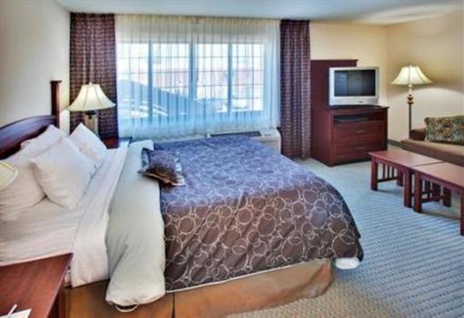 фото отеля Staybridge Suites Davenport