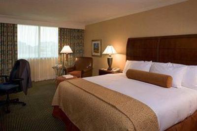 фото отеля Hilton Washington DC/Rockville Executive Meeting Center