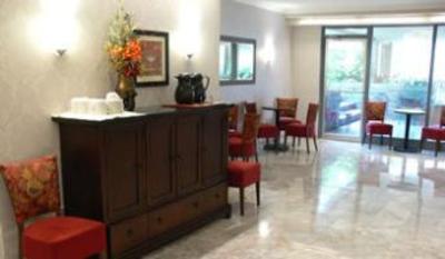 фото отеля Best Western Plus Victoria Park Suites