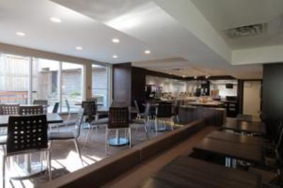 фото отеля Best Western Plus Victoria Park Suites