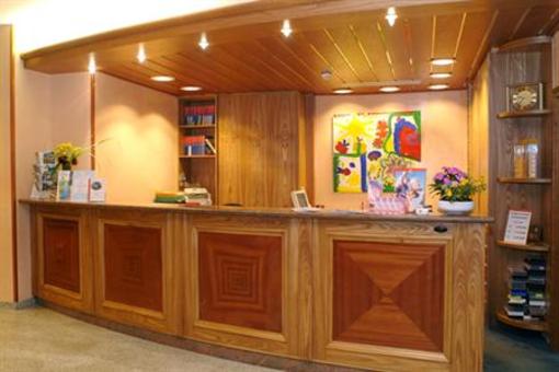 фото отеля Ramada Treff Arcadia