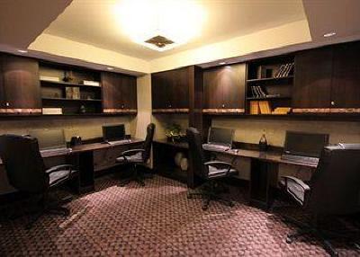 фото отеля Comfort Suites & Conference Centre