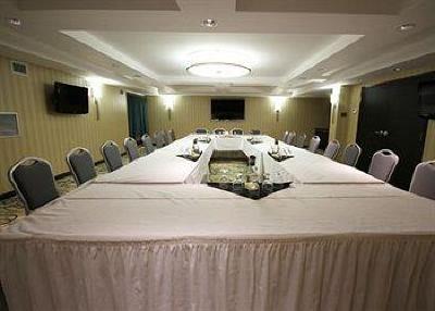 фото отеля Comfort Suites & Conference Centre