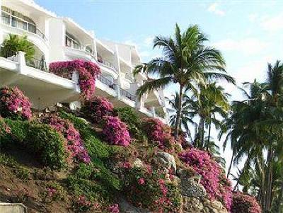 фото отеля Dolphin Cove Inn Manzanillo
