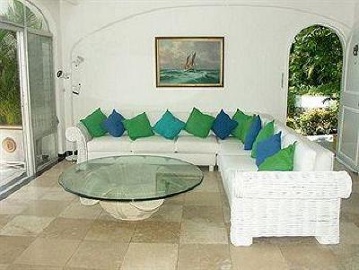 фото отеля Dolphin Cove Inn Manzanillo