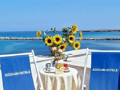 фото отеля Azzolini Palm Beach Hotel