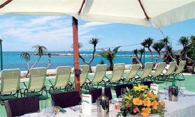 фото отеля Azzolini Palm Beach Hotel