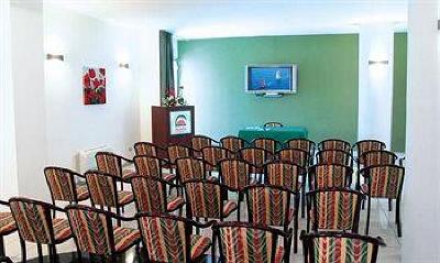 фото отеля Azzolini Palm Beach Hotel