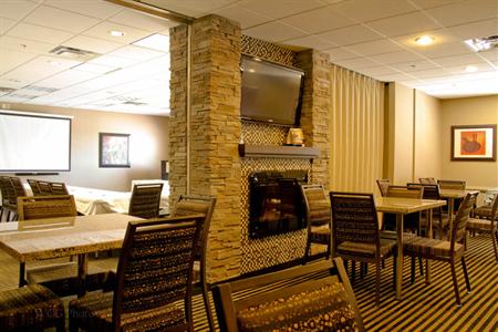 фото отеля BEST WESTERN South Edmonton Inn & Suites