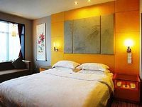 Green Tree Inn Qingdao Zhengyang Road Business Hotel