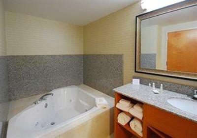 фото отеля Comfort Suites Glen Allen