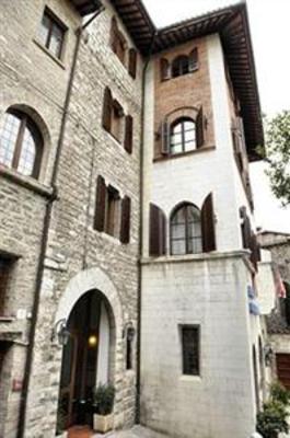 фото отеля Hotel Gattapone Gubbio