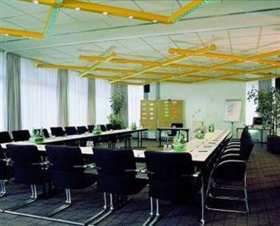 фото отеля Ramada Hotel Bruhl Koln