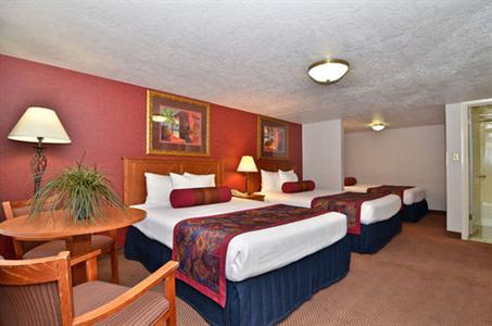 фото отеля BEST WESTERN Travel Inn
