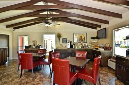 фото отеля BEST WESTERN Travel Inn