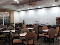 La Quinta Inn & Suites Fort Worth - Forest Hill
