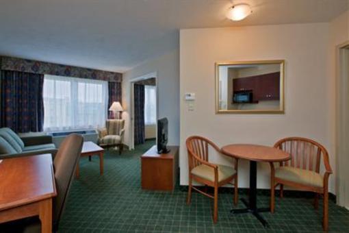 фото отеля Holiday Inn Express Moncton