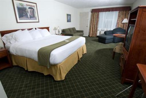фото отеля Holiday Inn Express Moncton