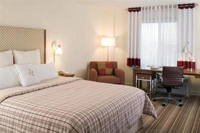 фото отеля Four Points by Sheraton Sacramento International Airport