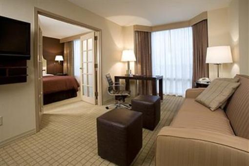 фото отеля Sheraton Suites Chicago Elk Grove