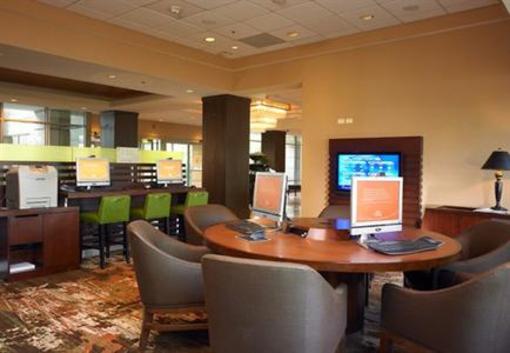 фото отеля Sheraton Suites Chicago Elk Grove
