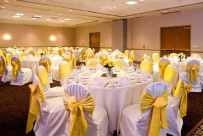 фото отеля Sheraton Suites Chicago Elk Grove