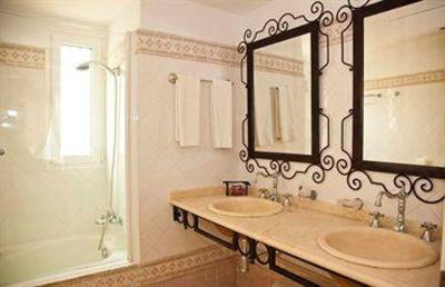 фото отеля Flamingo Suites Tenerife