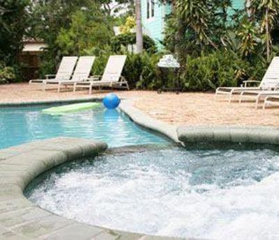 фото отеля Mary's Resort Fort Lauderdale