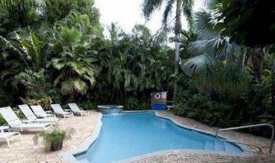 фото отеля Mary's Resort Fort Lauderdale