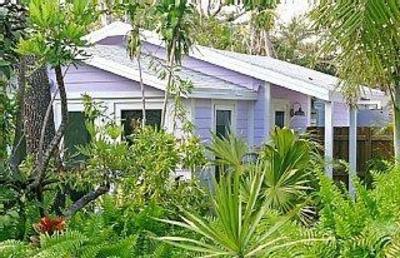 фото отеля Mary's Resort Fort Lauderdale